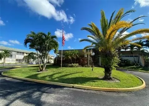 5190 E Sabal Palm #307, Tamarac, FL 33319