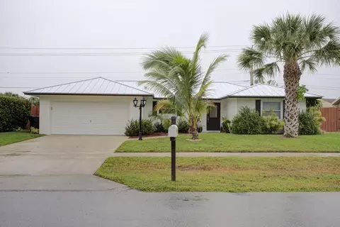1507 Wyndcliff Dr, Wellington, FL 33414