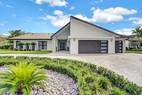 4215 Live Oak Blvd, Delray Beach, FL 33445