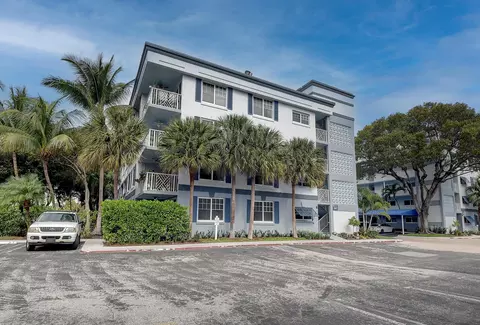 611 E Woolbright Rd #205, Boynton Beach, FL 33435