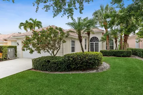 7767 Red River Rd, West Palm Beach, FL 33411