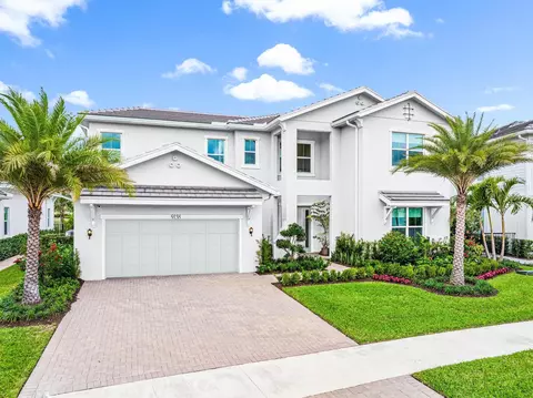 9158 Crestview Cir, Palm Beach Gardens, FL 33412
