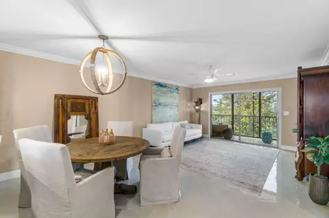 7146 Huntington Ln #408, Delray Beach, FL 33446