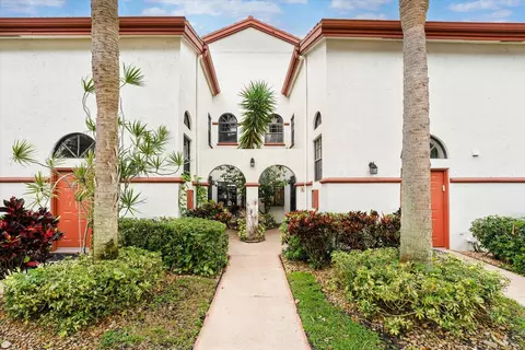 5169 Brisata Cir #A, Boynton Beach, FL 33437