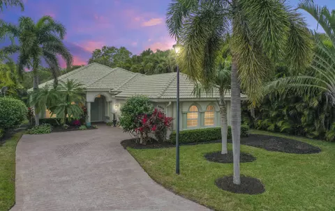 4804 NW Red Maple Dr, Jensen Beach, FL 34957