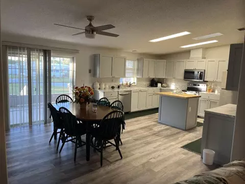 6325 SE Colonial Dr, Stuart, FL 34997 photo 3