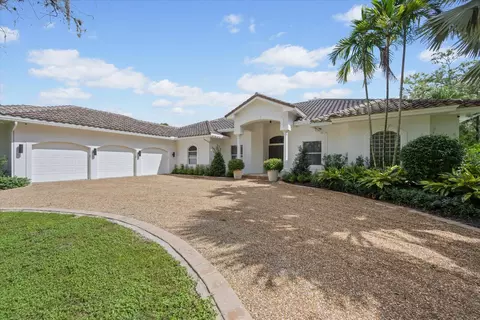 14922 Paddock Dr, Wellington, FL 33414