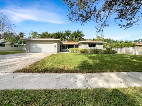 6751 NW 9th, Plantation, FL 33317