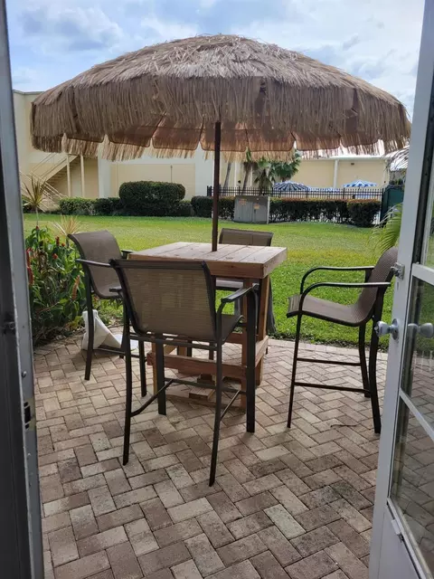 2515 NE 1st Ct #112, Boynton Beach, FL 33435