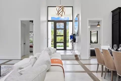 2385 NW 64th St, Boca Raton, FL 33496