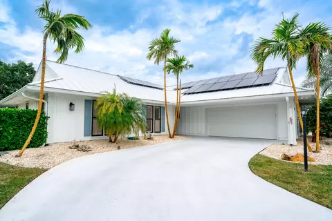 113 SE Turtle Creek Dr, Jupiter, FL 33469