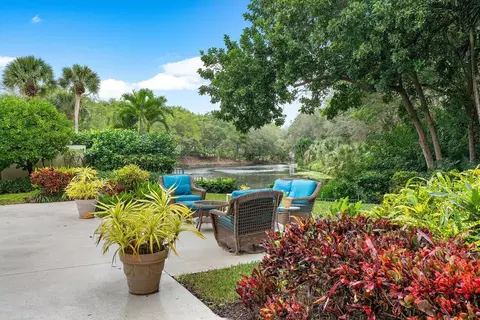 3682 Toulouse Dr, Palm Beach Gardens, FL 33410