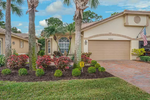 7323 Sea Pines Ct, Port Saint Lucie, FL 34986
