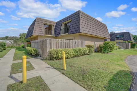 4593 Cherry Rd #20, West Palm Beach, FL 33417