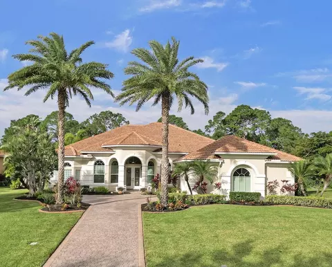 655 SW Squire Johns Ln, Palm City, FL 34990