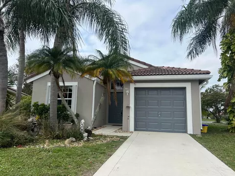 7953 La Rose Ct, Lake Worth, FL 33467