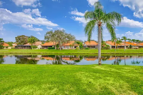 2895 Eagle Ln, West Palm Beach, FL 33409