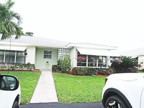 212 Manatee Ln #D, Fort Pierce, FL 34982