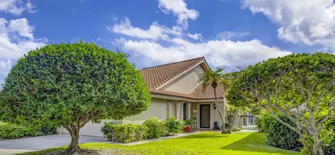2870 Eagle Ln, West Palm Beach, FL 33409
