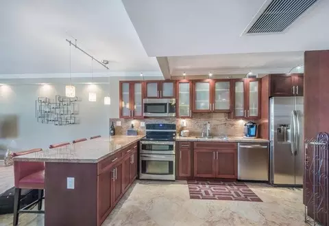 100 Lincoln #1208, Miami Beach, FL 33139