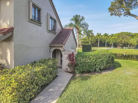5540 Coach House Cir #D, Boca Raton, FL 33486
