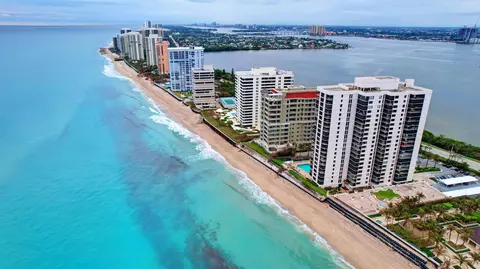 5380 N Ocean Dr #15B, Riviera Beach, FL 33404