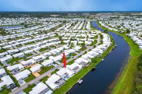 1010 SW 15th St, Boynton Beach, FL 33426