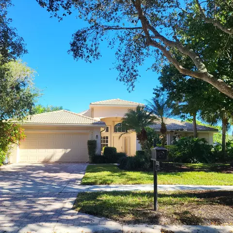 7721 Royale River Ln, Lake Worth, FL 33467