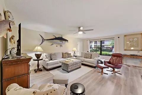 361 SW South River Dr #107, Stuart, FL 34997