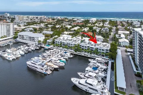 136 Macfarlane Dr, Delray Beach, FL 33483