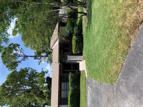 96 Conaskonk Cir, Royal Palm Beach, FL 33411