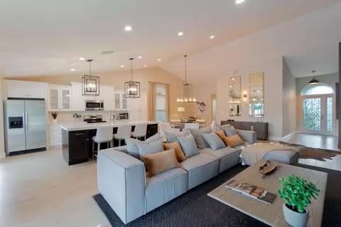 12657 White Coral Dr, Wellington, FL 33414