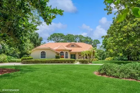 7912 Plantation Lakes Dr, Port Saint Lucie, FL 34986