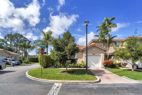 6468 Park Lake Cir #1, Boynton Beach, FL 33437