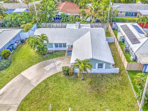 1231 Manor Dr, Singer Island, FL 33404