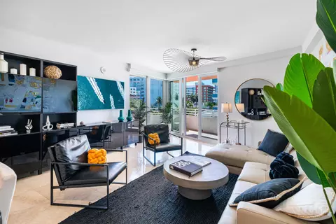 226 Ocean Dr #4A, Miami Beach, FL 33139