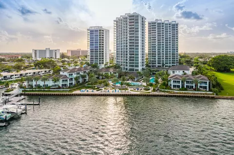 3 Water Club Way #1502, North Palm Beach, FL 33408