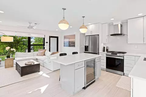 228 Gregory, West Palm Beach, FL 33405