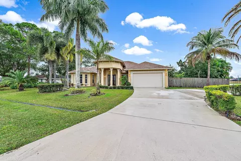 402 SE Volkerts Ter, Port Saint Lucie, FL 34983