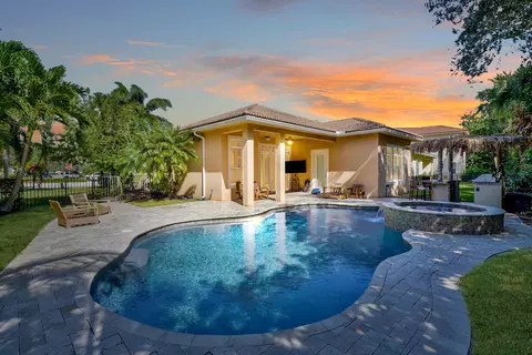 12213 Aviles Cir, Palm Beach Gardens, FL 33418
