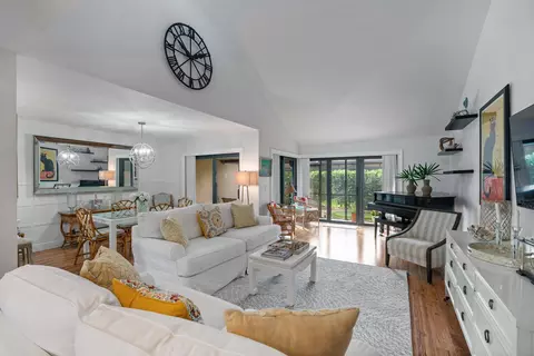 3704 Cape Pointe Cir, Jupiter, FL 33477