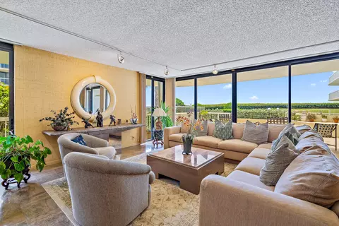 3300 S Ocean Blvd #105S, Palm Beach, FL 33480