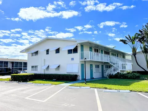 580 Horizons W #105, Boynton Beach, FL 33435