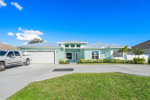 4617 SW Masefield St, Port Saint Lucie, FL 34953