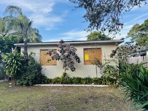 1933 35 Washington St, Hollywood, FL 33020