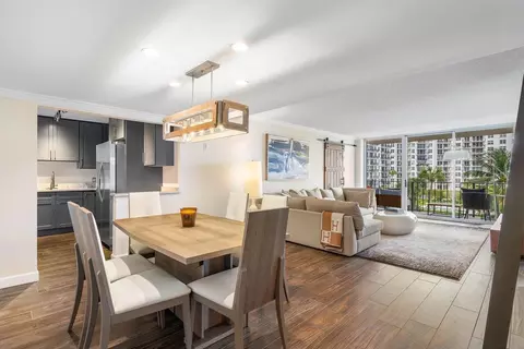 1801 S Flagler Dr #404, West Palm Beach, FL 33401