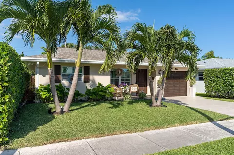 226 Fordham Dr, Lake Worth Beach, FL 33460