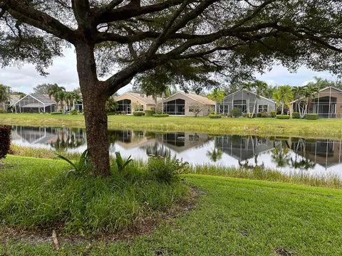 10416 Gold Leaf Dr, Boynton Beach, FL 33437