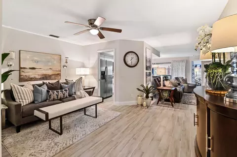 900 Crosswinds Dr #C1, Greenacres, FL 33413