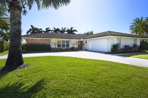 700 Pelican Way, North Palm Beach, FL 33408